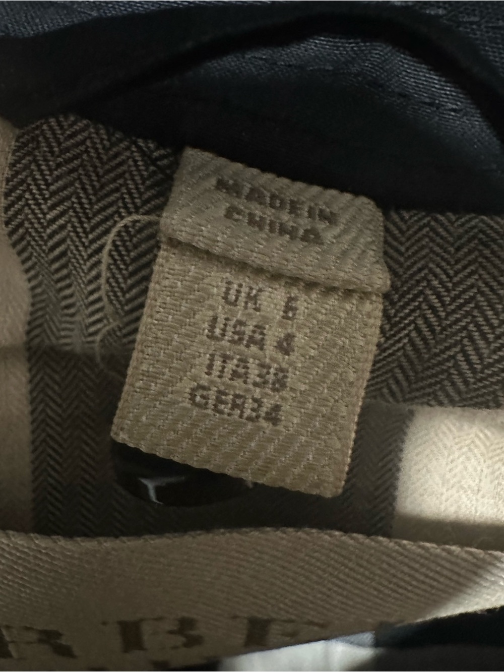 Burberry Brit Black Coat with Signature Check Lining - Picture 7 of 8